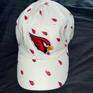 Adjustable Cardinals hat